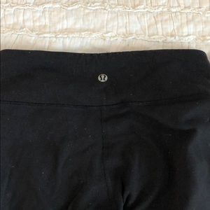 Black lululemon leggings
